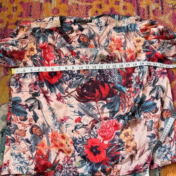 Floral V-Neck Blouse with Bell Sleeves - Picture 5 of 9